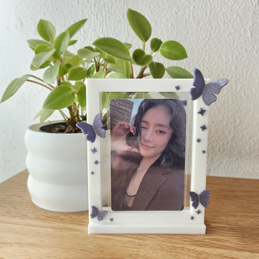 Butterfly Toploader Display Stand